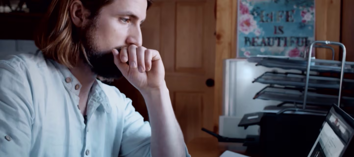 Collet film still 3